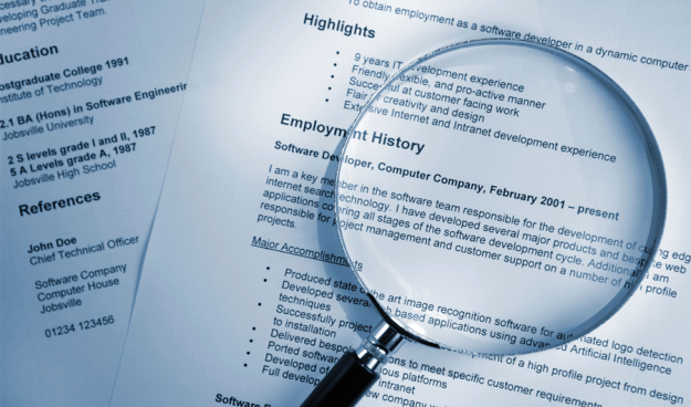blog-background-screens magnifying glass on resume